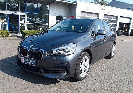 BMW 2er 220 Active Tourer 220i Steptronic DCT