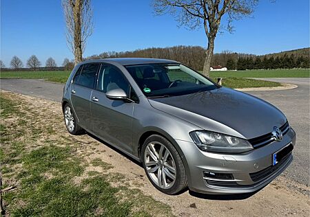 VW Golf Volkswagen 1.4 TSI 90 kW Highline Highline
