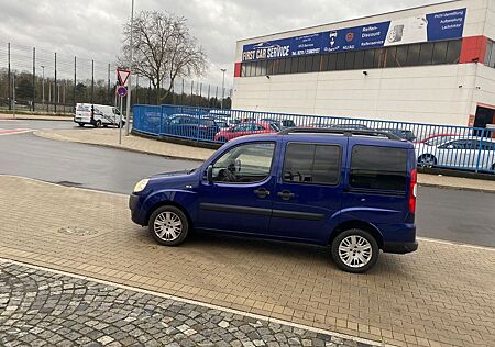 Fiat Doblo 1.4 8V Family Klima-7 Sitze