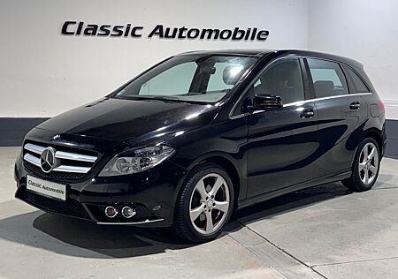 Mercedes-Benz B 200 *Sitzheizung*Navi*Einparkhilfe*Pano*