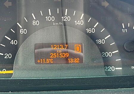 Mercedes-Benz Viano 2.2 CDI AMBIENTE lang AMBIENTE