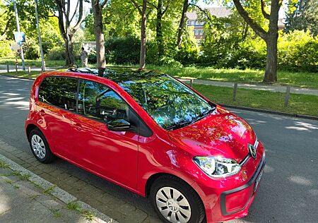VW Up Volkswagen ! 1.0 55kW move !