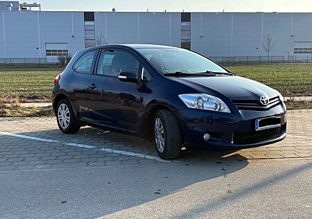 Toyota Auris 1,33-l-Dual-VVT-i TÜV Neu