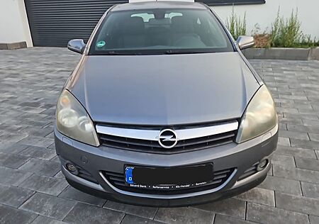 Opel Astra H GTC Basis