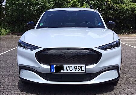 Ford Mustang Mach-E Ext Range 216kW, Premium,B&O