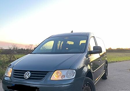 VW Caddy Volkswagen Maxi
