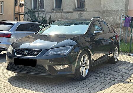 Seat Leon ST FR 1.4 TSI 140PS LED NAVI SERVICE TÜV