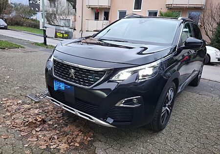 Peugeot 5008 Allure 2.0 Hdi , Navigation,klimaaut.,7 Sit