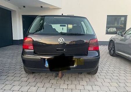 VW Golf Volkswagen 1.9TDI 74kW Trendline Trendline