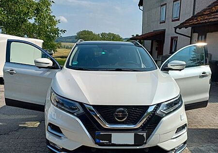Nissan Qashqai 1.3 DIG-T 159PS N-CONNECTA N-CONNECTA