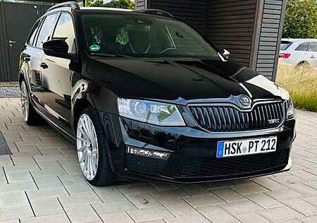 Skoda Octavia 2.0 TSI DSG RS Combi RS
