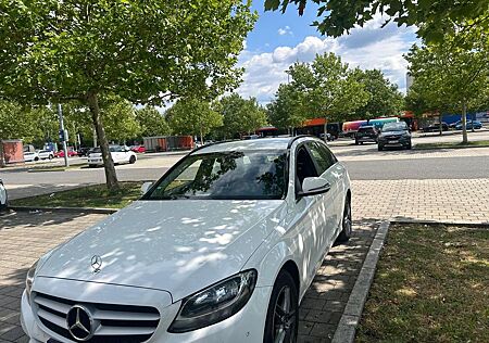 Mercedes-Benz C 220 d T AVANTGARDE AVANTGARDE