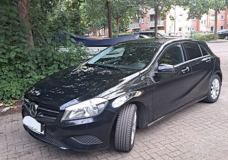 Mercedes-Benz A 180 -