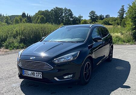 Ford Focus 1,5 TDCi Business, AHK, Navi, Temp, Klima