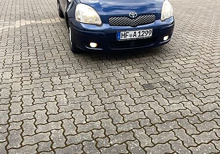 Toyota Yaris 1.0 -