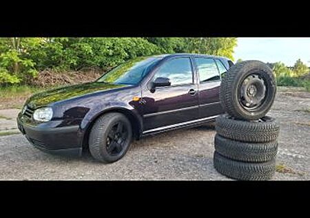 VW Golf Volkswagen 1.4 .....TÜV neu