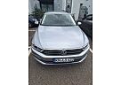 VW Passat Variant Volkswagen 2.0 TDI SCR DSG Comfortline V...