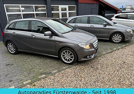 Mercedes-Benz B 200 B200 Licht+Sicht-Paket*Park-Assistent*LM*USB