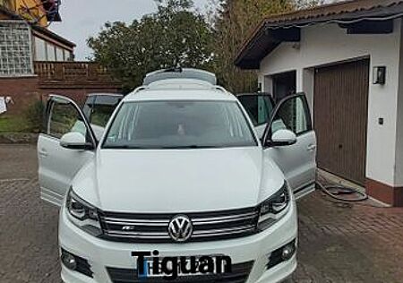 VW Tiguan Volkswagen 1.4 TSI BlueMotion T LOUNGE Sport & S...