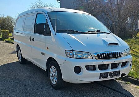 Hyundai H-1