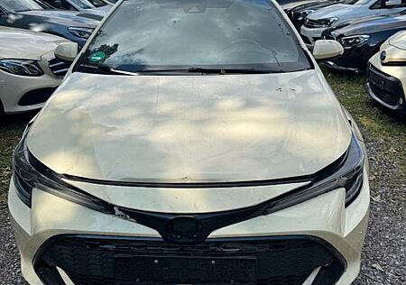 Toyota Corolla Touring Sports Hybrid Team D