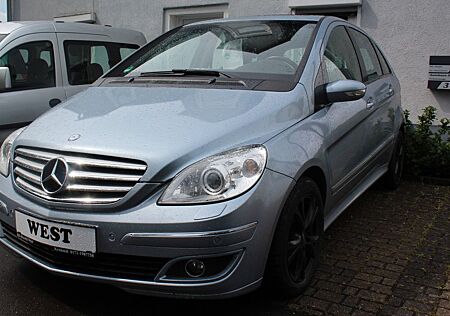 Mercedes-Benz B 200 CDI Autom. Special Edition Navi Xenon