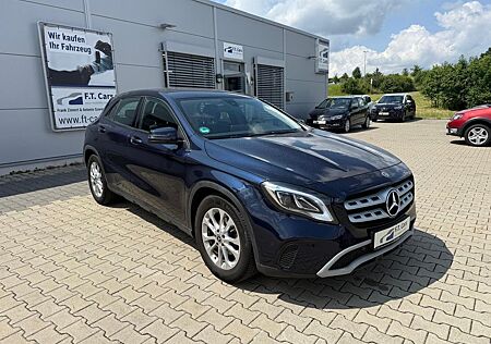 Mercedes-Benz GLA 200 CDI / d Navi/LED/LM