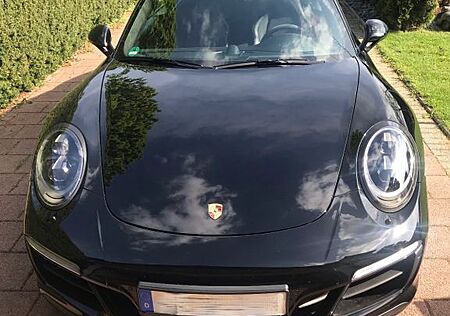 Porsche 991 .2 GTS Carrera 4 Cabriolet