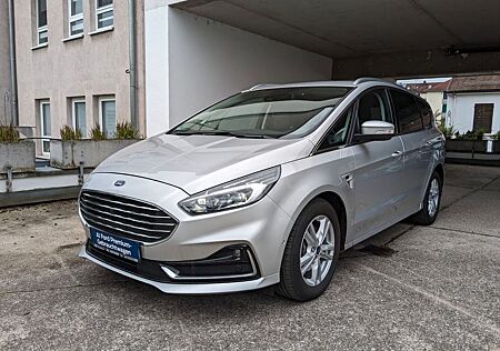 Ford S-Max Titanium / ACC / Toter Winkel /