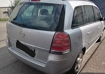 Opel Zafira 1.6