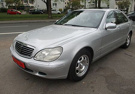Mercedes-Benz S 320