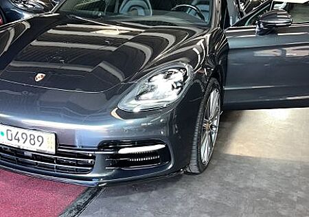 Porsche Panamera 4S Diesel S