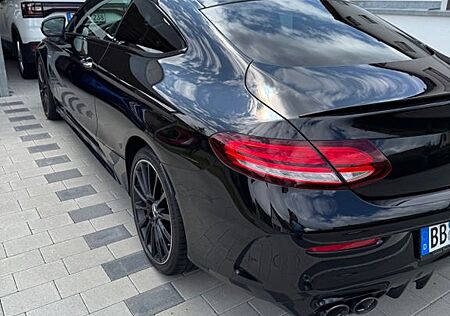 Mercedes-Benz C 43 AMG Mercedes-AMG C 43 4MATIC Coupé