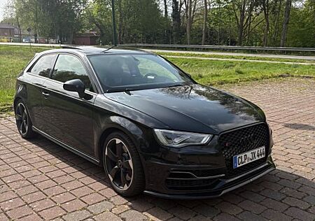 Audi S3 2.0 TFSI S tronic quattro