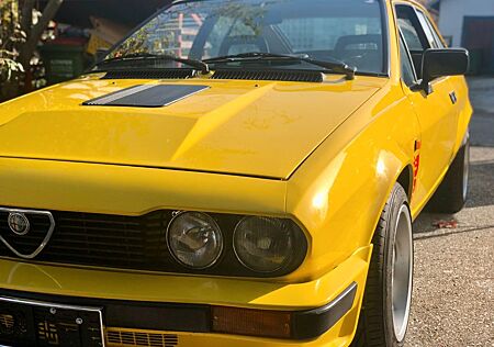 Alfa Romeo GTV