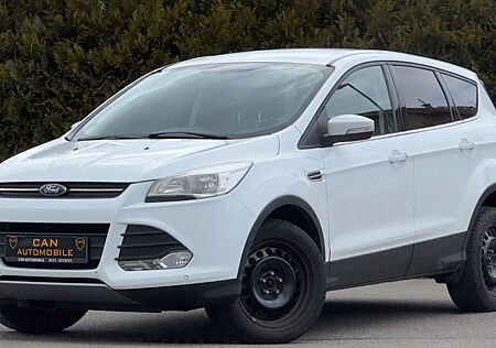Ford Kuga Trend 1.6-Klimaanlage-PDC