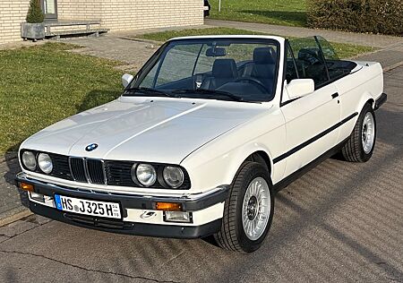 BMW 325i Cabrio 132,5 tkm Leder Sportsitze