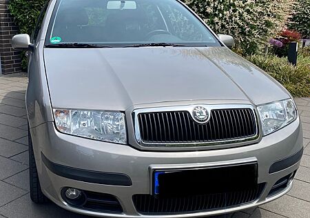 Skoda Fabia Combi 1.4 TÜV 08/26 - 66300km Klima