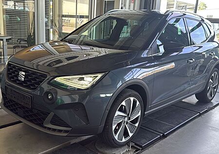 Seat Arona 1.5 TSI DSG FR 18 AHK LED ACC DCC