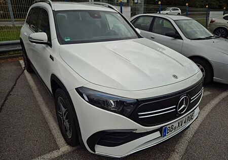 Mercedes-Benz EQB 300 4MATIC -AMG