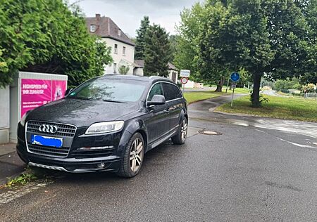 Audi Q7 3.0 TDI (DPF) quattro tiptronic -