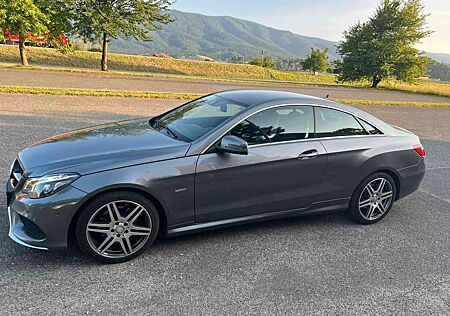 Mercedes-Benz E 200 Sport Edition Autom. Sport Edition