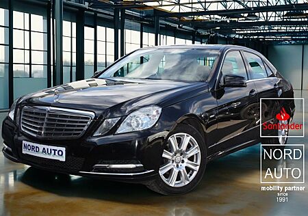 Mercedes-Benz E 200 BlueEFFICIENCY ELEGANCE Autom/Navi/Pdc/Ahk