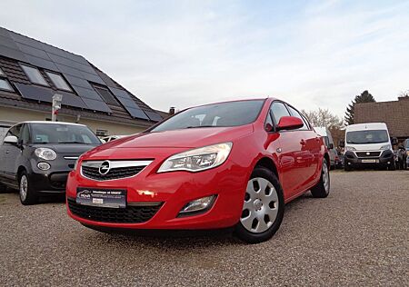 Opel Astra J Lim. 5-trg. Edition