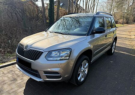 Skoda Yeti 1.4 TSI Active AHK