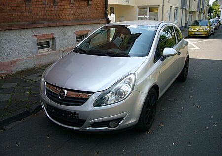 Opel Corsa 1.4 Twinport Edition Automatik Klima