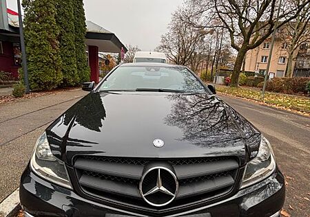 Mercedes-Benz C 220 d AMG