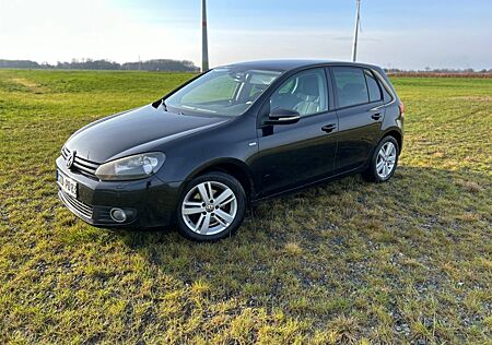 VW Golf Volkswagen 1.6 TDI BlueMotion Technology MATCH MAT...