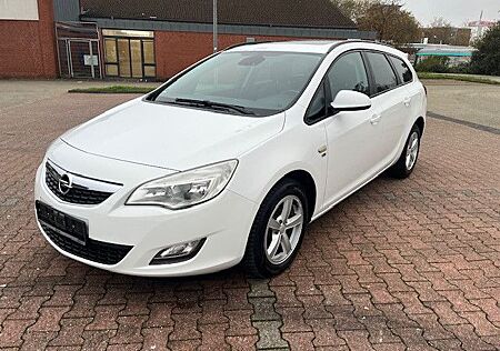 Opel Astra J Sports Tourer 150 Jahre AHK Navi