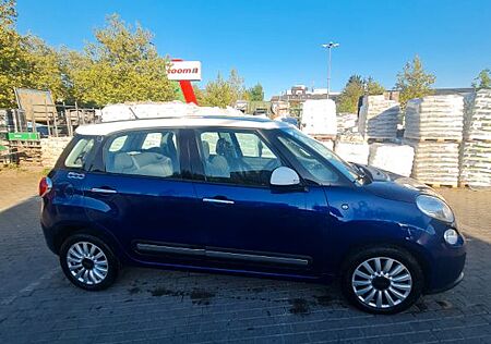 Fiat 500L 1.4 benzin top zustand 120ps
